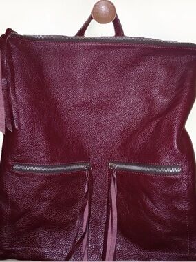 Women's Burgundy Leather Backpack Tote by Gianni Chiarini. The perfect NEUTRAL.